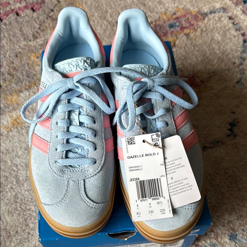 Adidas Blue and Pink Retro Sneakers - Picture 2 of 3